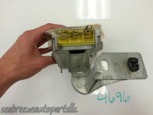 98 99 00 COROLLA PRIZM SUPPLEMENTAL SAFETLY RESTRAINT SYSTEM MODULE 89170-02051