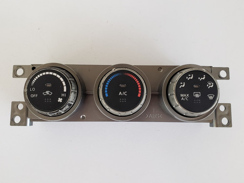 05-06 Altima 27500 ZB000 Climate Control Panel Temperature Unit A/C Heater