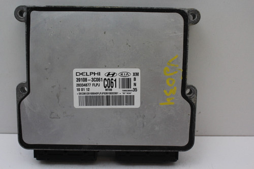 11-13 Kia Sorento 39108-3C061 Computer Brain Engine Control ECU ECM EBX Module