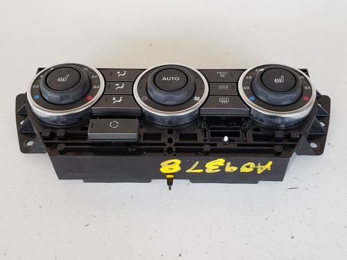 13 14 15 Land Rover LR2 Climate Control Panel Temperature Unit A/C Heater 13 14 15 Land Rover LR2 Climate Control Panel Temperature Unit A/C Heater