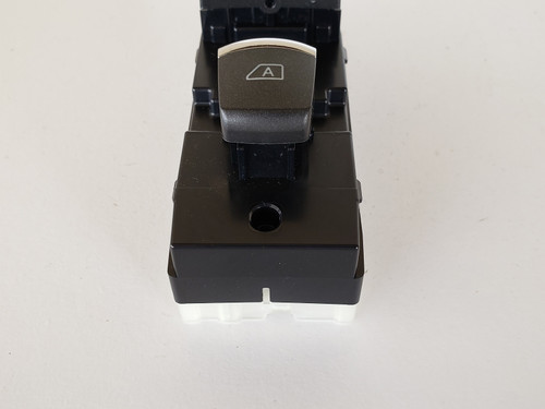 14-18 Infiniti Q50 25411 4GA1A Right Front Passenger Window Switch OEM