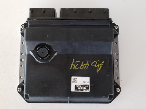 2010 Toyota Prius 89661-47262 Computer Brain Engine Control ECU ECM EBX Module