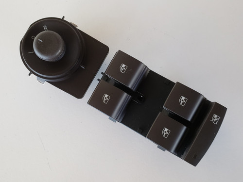 13-16 Buick Encore 13305374 Drivers Side Left Master Window Switch OEM