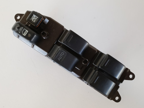 02-06 Toyota Camry SE LE 84820-33170 Drivers Side Left Master Window Switch OEM