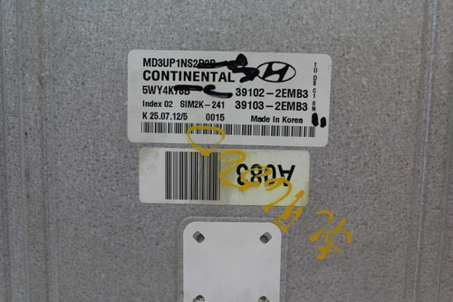 11-13 Hyundai Elantra 1.8L 39103-2EMB3 Computer Engine Control ECU ECM Module