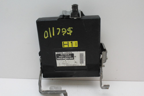 2006 06 Scion XA 89661-52D00 Computer Brain Engine Control ECU ECM EBX Module