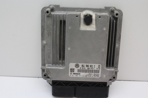 2010 10 Volkswagen Passat 06J 906 021 C Computer Engine Control ECU ECM Module
