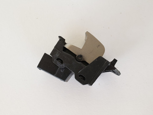 09-15 Jaguar XF 8X23-14717-AB Left / Right Rear Passenger Window Switch OEM