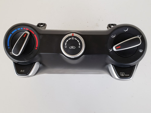 18-19 Kia Rio 97250-H9020 CA Climate Control Panel Temperature Unit A/C Heater 18-19 Kia Rio 97250-H9020 CA Climate Control Panel Temperature Unit A/C Heater