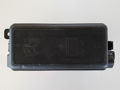 2011 Mini Clubman 17236010 Fusebox Fuse Box Relay Unit Module