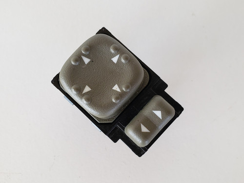 99-05 Chevy S-10 Blazer 15013100 Drivers Side Left Master Mirror Switch OEM