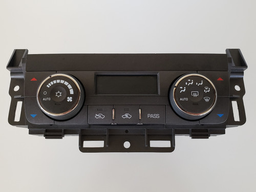 07-11 Buick Lucerne 15892086 Climate Control Panel Temperature Unit A/C Heater