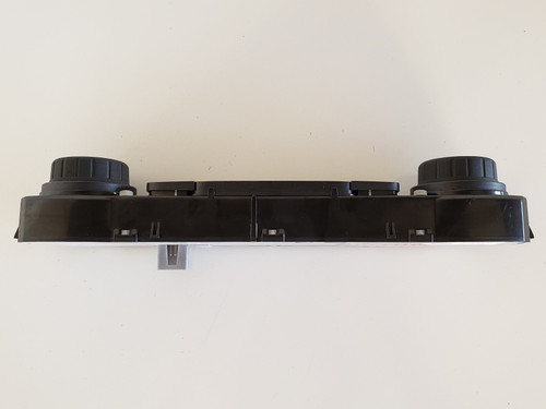 15-18 Chevy Colorado 23486619 Climate Control Panel Temperature Unit A/C Heater