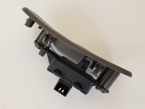 06-10 Buick Lucerne 15888174 Right Rear Passenger Window Switch OEM