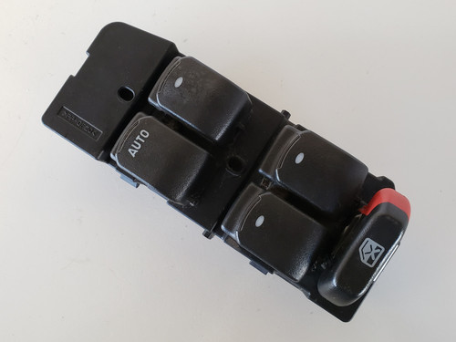 04-09 Chevy Malibu 22733011 Drivers Side Left Master Window Switch OEM
