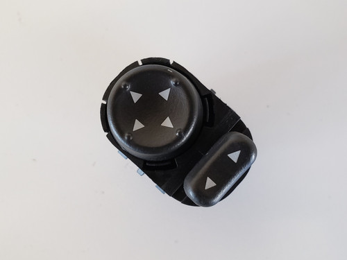 06-16 Chevrolet Chevy Impala 15261340 Mirror Switch OEM