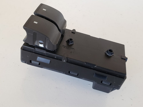 07-13 Gmc Sierra 1500 2500 25951961 Drivers Side Left Master Window Switch OEM