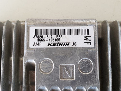 2016 CR-V CRV 37820-5LA-B52 Computer Brain Engine Control ECU ECM EBX Module