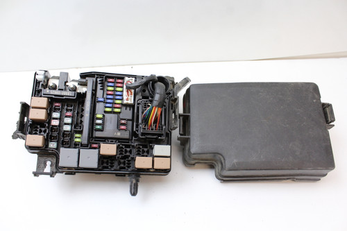 2017 17 Hyundai Elantra 2.0L 91203-F2200 Fusebox Fuse Box Relay Unit Module