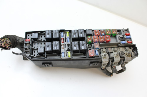 10 2010 Ford Escape 9L8T-14A003-BB Fusebox Fuse Box Relay Unit Module