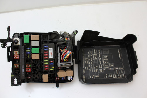 14-16 Hyundai Elantra 91201 3Y040 Fusebox Fuse Box Relay Unit Module