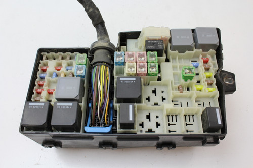 17 2017 Ford Escape 1.5L AV6T-14A067-A0 Fusebox Fuse Box Relay Unit Module