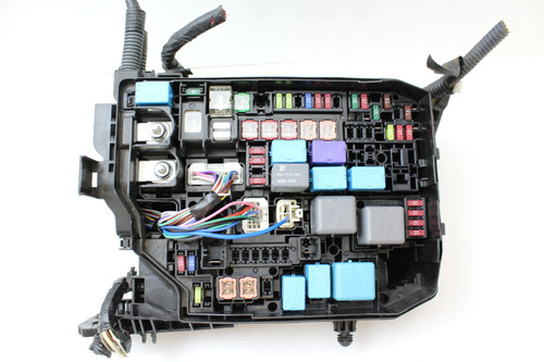 14-19 Toyota Corolla 82662-0260 Fusebox Fuse Box Relay Unit Module