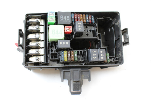 15-19 Volkswagen Golf 5Q0 907 361D Fusebox Fuse Box Relay Unit Module