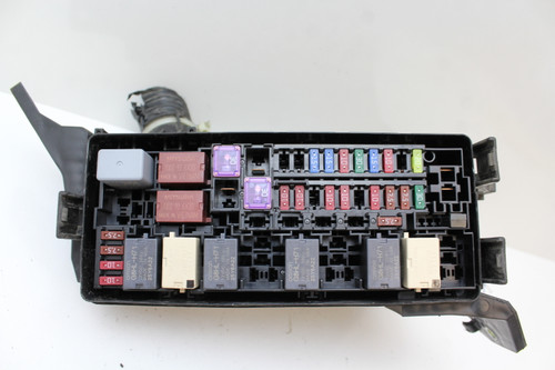 16-18 Honda HRV HR-V 32120-T7SA31 Fusebox Fuse Box Relay Unit Module