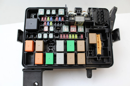 18-19 Hyundai Accent 91420-J0311 Fusebox Fuse Box Relay Unit Module