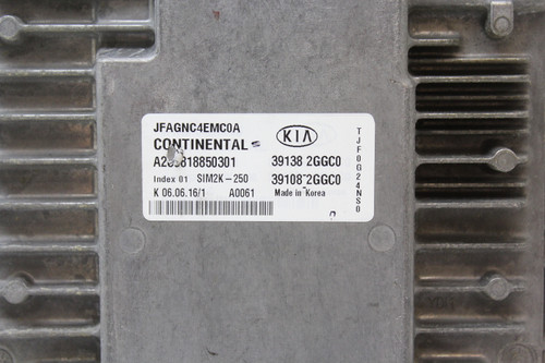 16 17 18  Kia Optima 39108-2GGC0 Computer Brain Engine Control ECU ECM Module