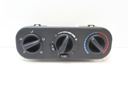 06-10 Chrysler PT Cruiser 5511879AB Climate Control Panel Temperature A/C Heater
