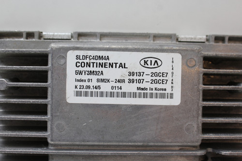 14-16 Kia Sportage 39107-2GCE7 Computer Brain Engine Control ECU ECM EBX Module
