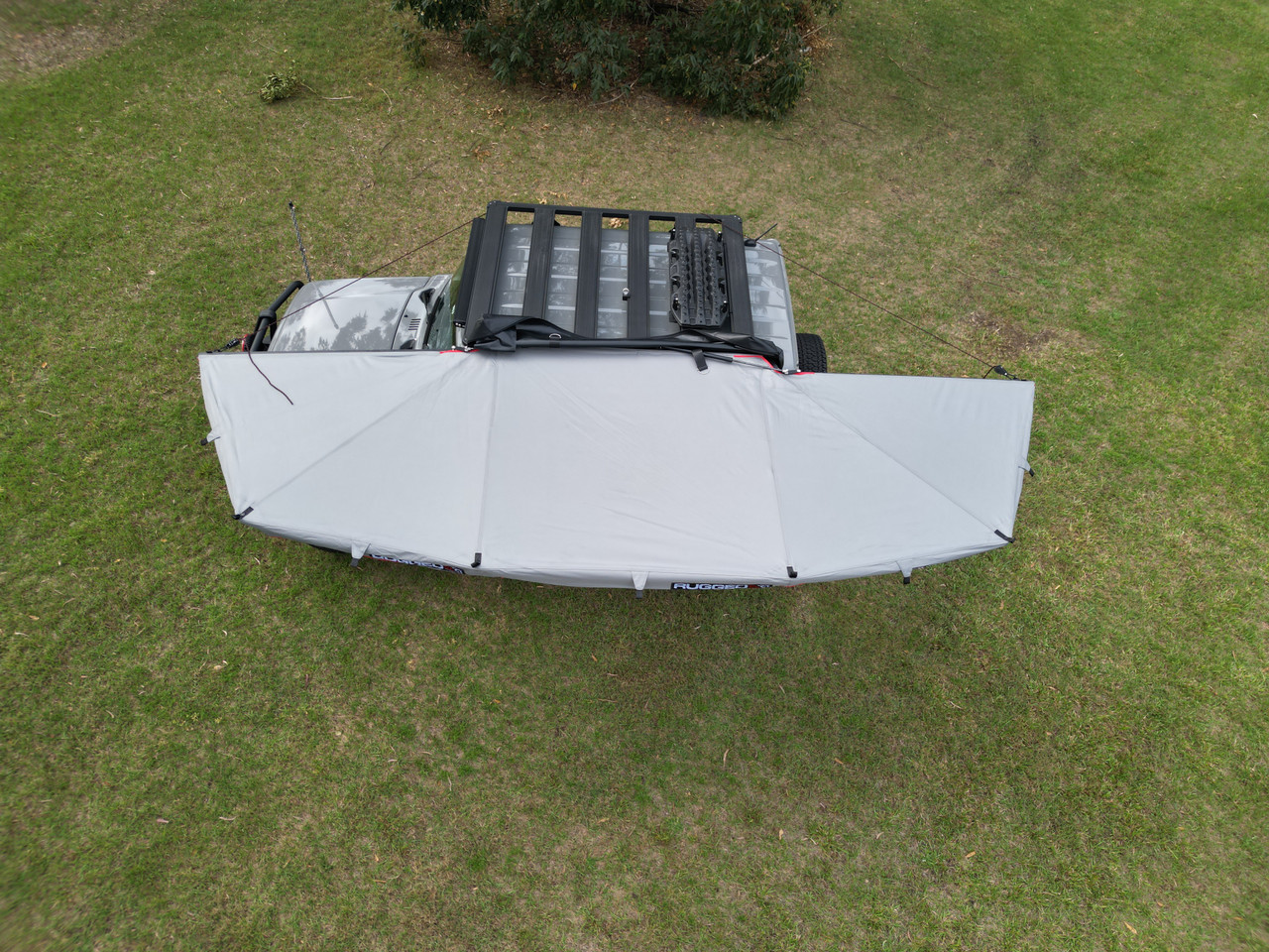 Rugged 4x4 Platinum 1.5m Semi Automatic 180 Degree Awning (Fabric UVE95+%)