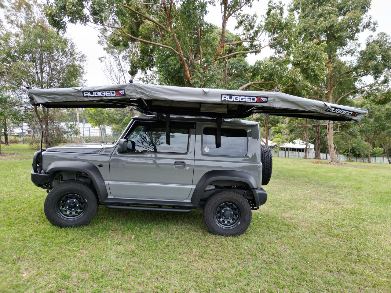 Rugged 4x4 Platinum 1.5m Semi Automatic 180 Degree Awning (Fabric UVE95+%)