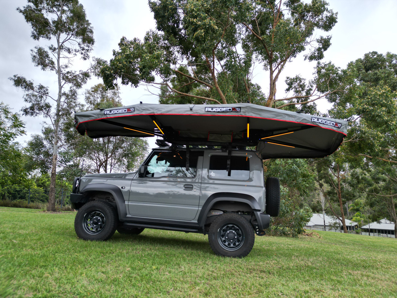 Rugged 4x4 Adventure Gear Rugged 4x4 Platinum 1.5m 270 Semi-automatic Opening Awning ( Fabric UVE95+%)  Rugged 4x4 Adventure Gear Rugged 4x4 Platinum 1.5m 270 Semi-automatic Opening Awning ( Fabric UVE95+%)