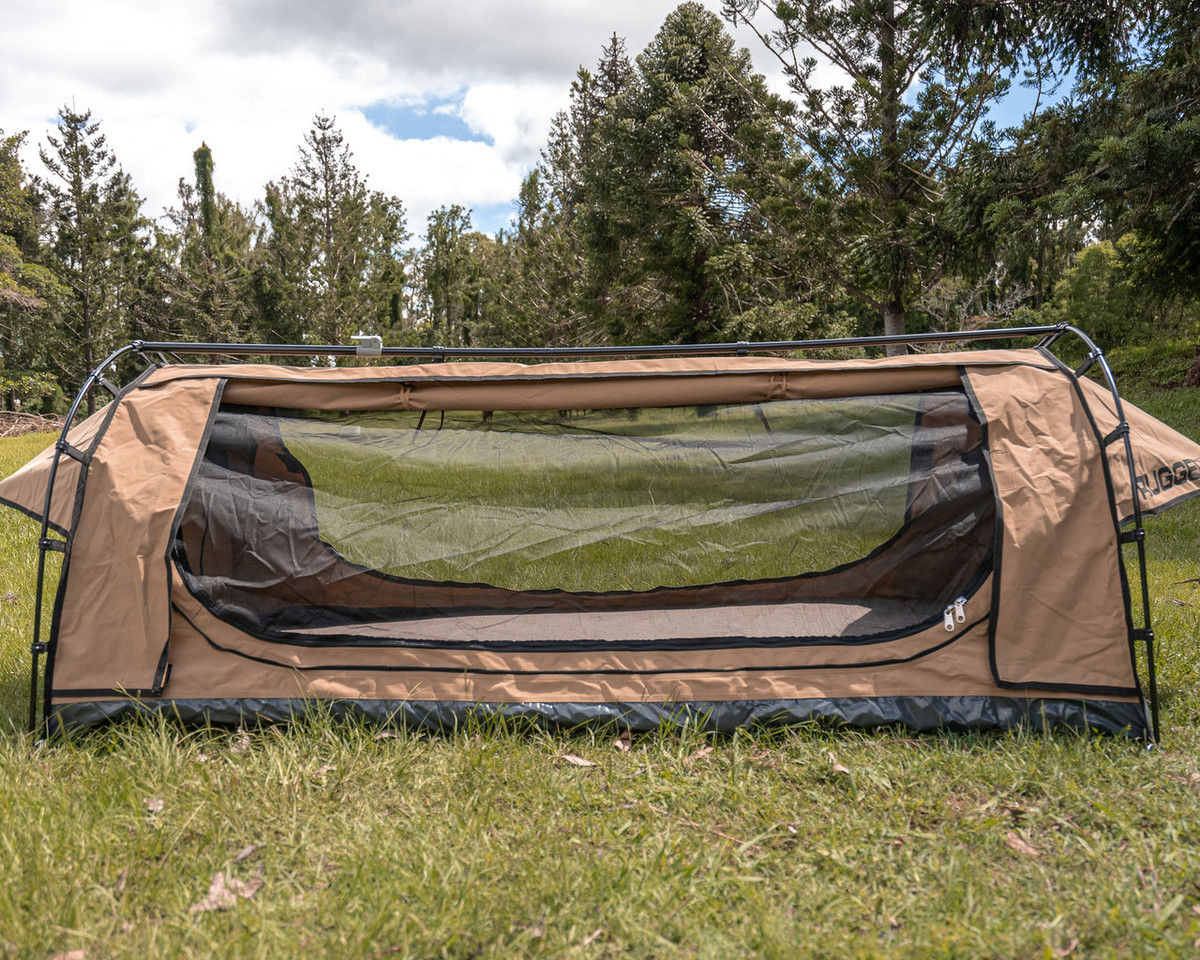 Rugged 4x4 Adventure Gear Rugged 4x4 Single Swag  Rugged 4x4 Adventure Gear Rugged 4x4 Single Swag