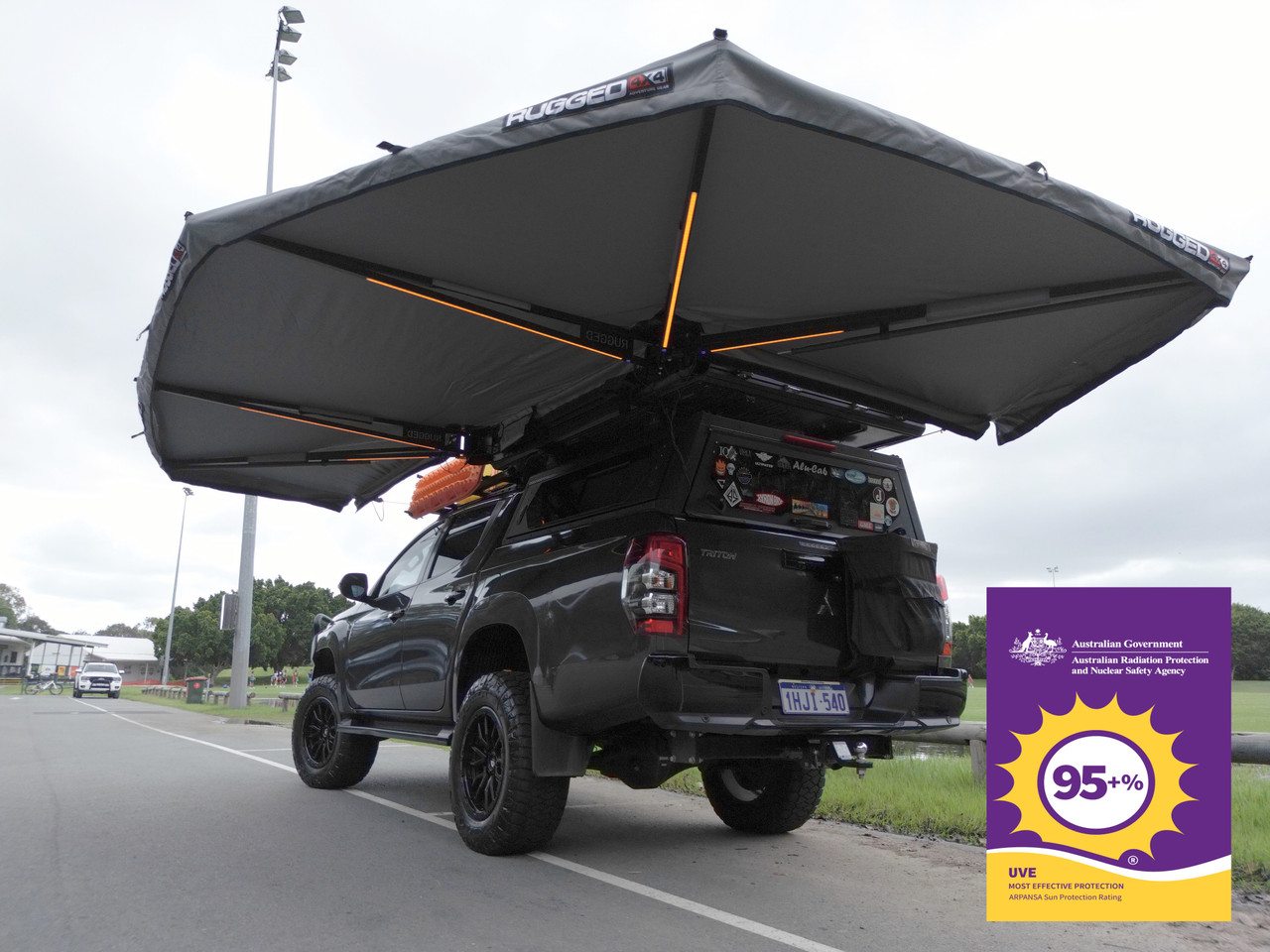Rugged 4x4 2m 270 Semi Automatic Opening Awning (Fabric UVE95+%)