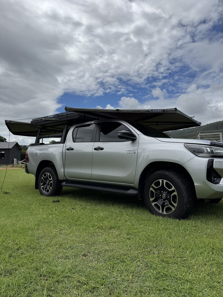 Rugged 4x4 2.3m Mini Max 540 Awning  (Fabric UVE95+%)