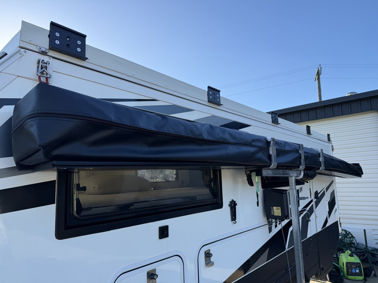 Quick Fit Max Camper Awning Bracket Small (Single Bracket)