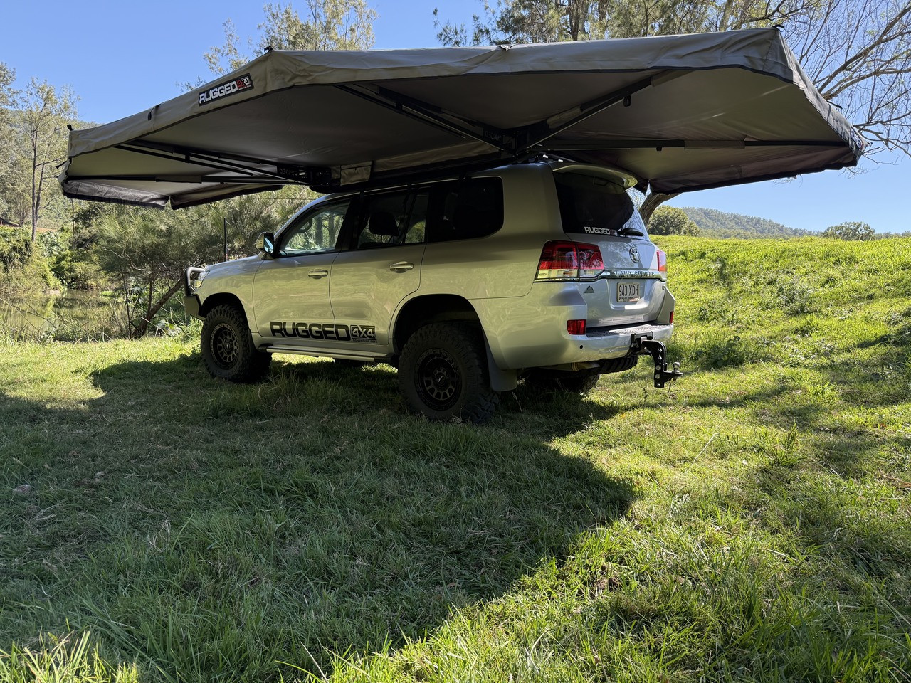 Rugged 4x4 2.5m 270 Semi Automatic (drivers side Ex Demo)