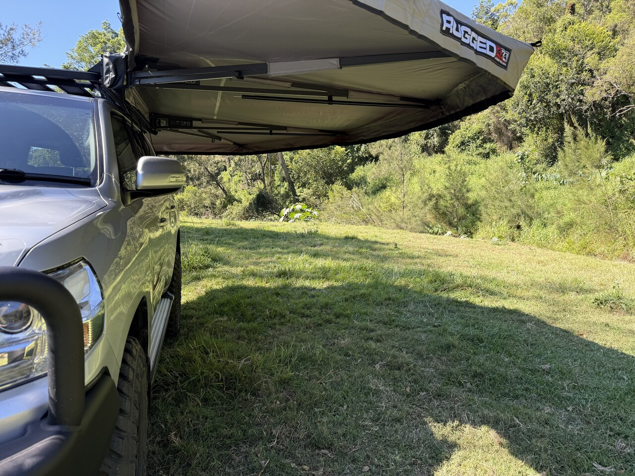 Rugged 4x4 2.5m 270 Semi Automatic (drivers side Ex Demo)