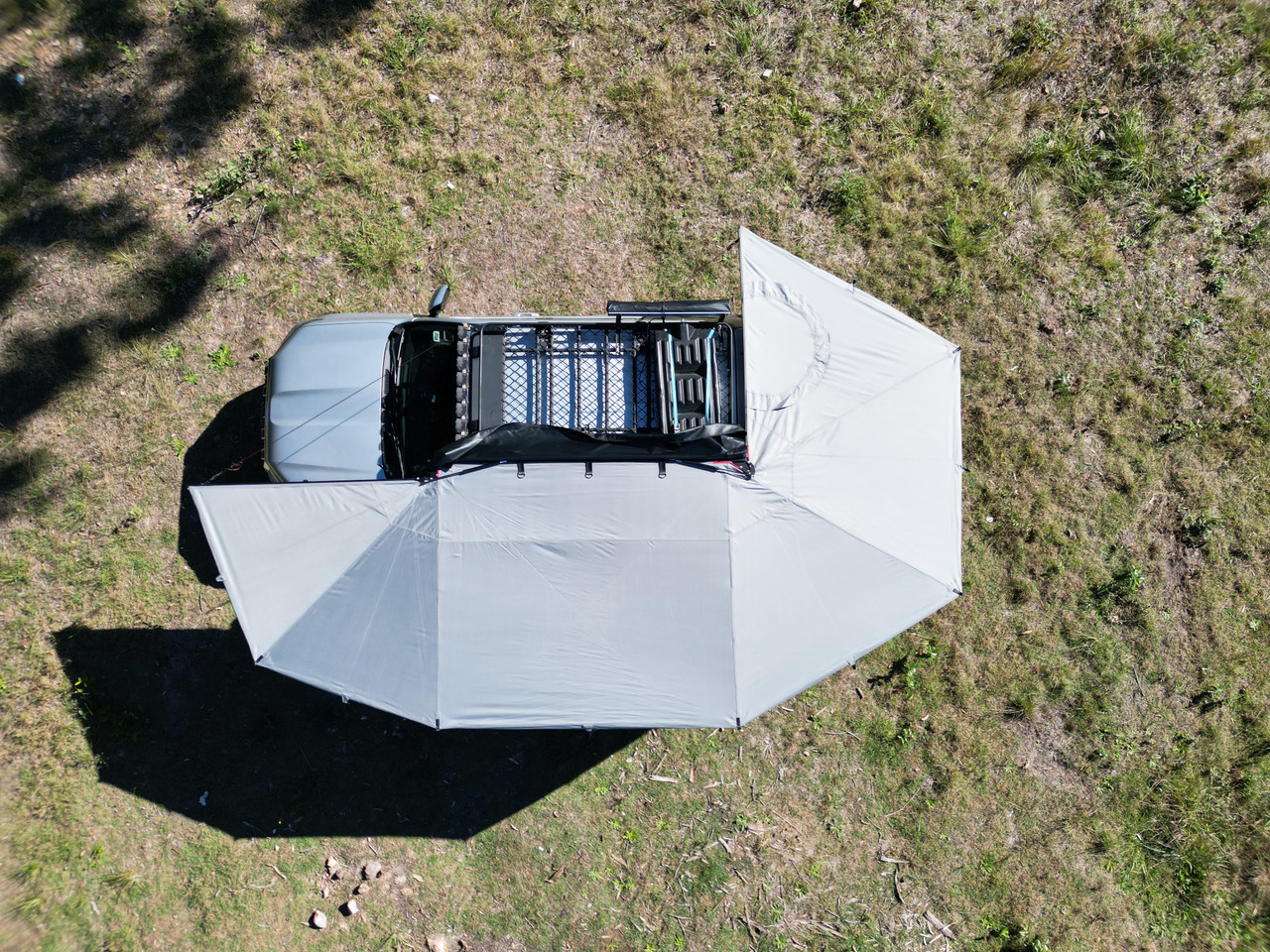 Rugged 4x4 2.5m 270 Semi Automatic (drivers side Ex Demo)