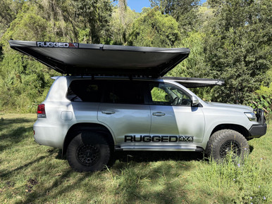 Square freestanding 4WD awning