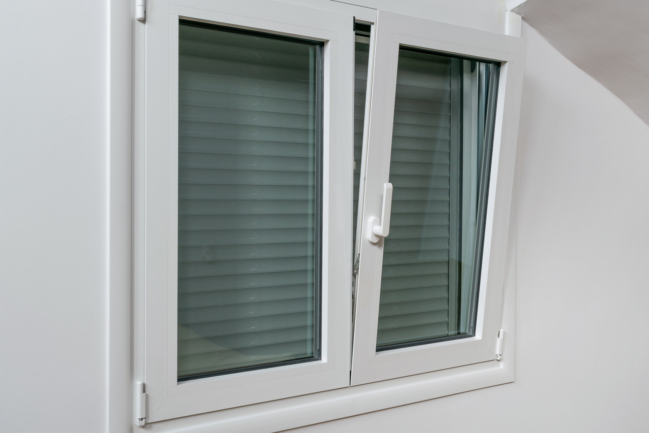 Tilt And Turn Window Screens | Metro Screenworks