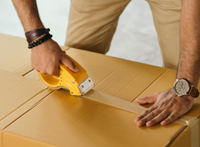 Metro Screenworks Expands Shipping to Global Destinations, Including the UK