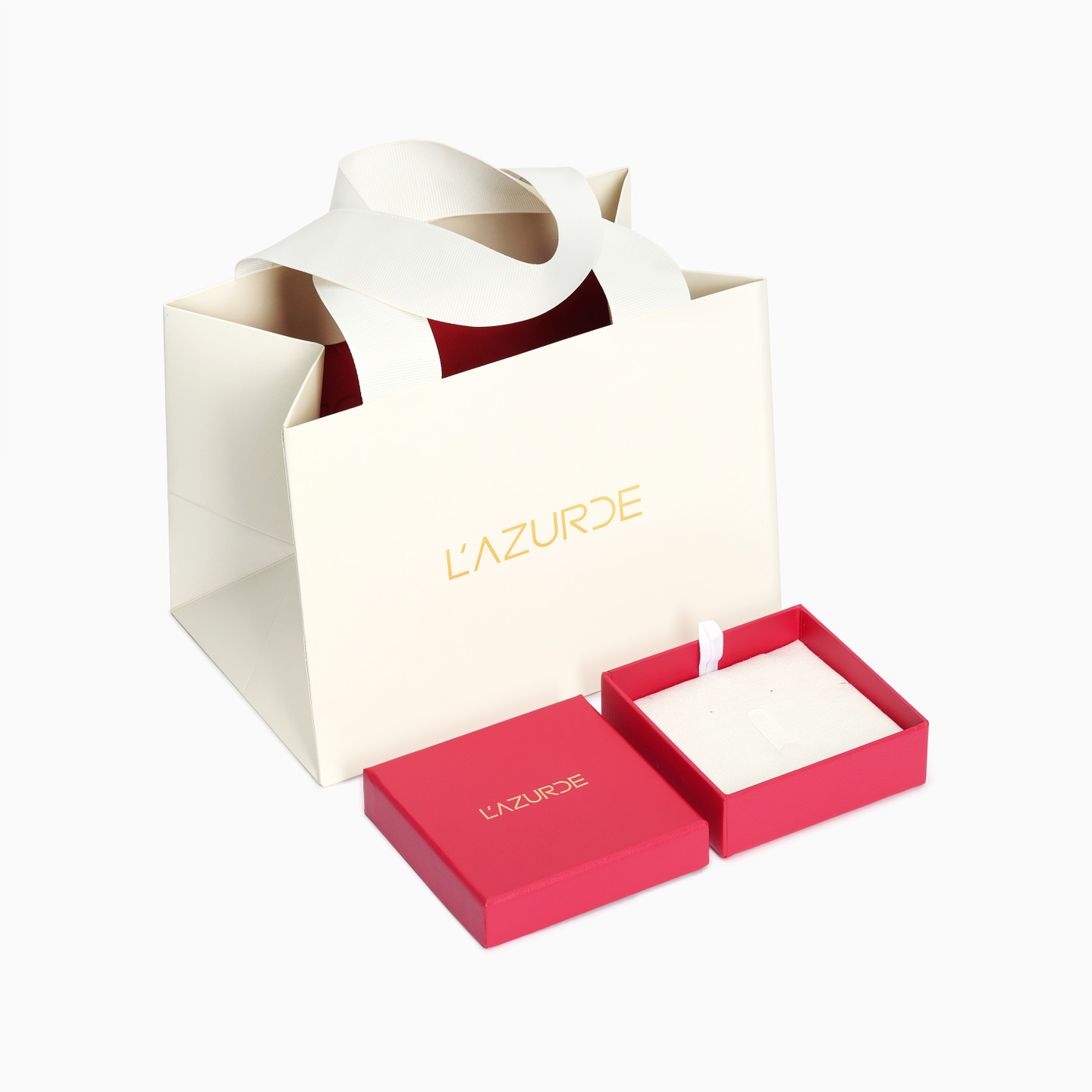 Letter Noon Pearl Necklace in 18K Gold - 3 Letter Noon Pearl Necklace in 18K Gold - 3