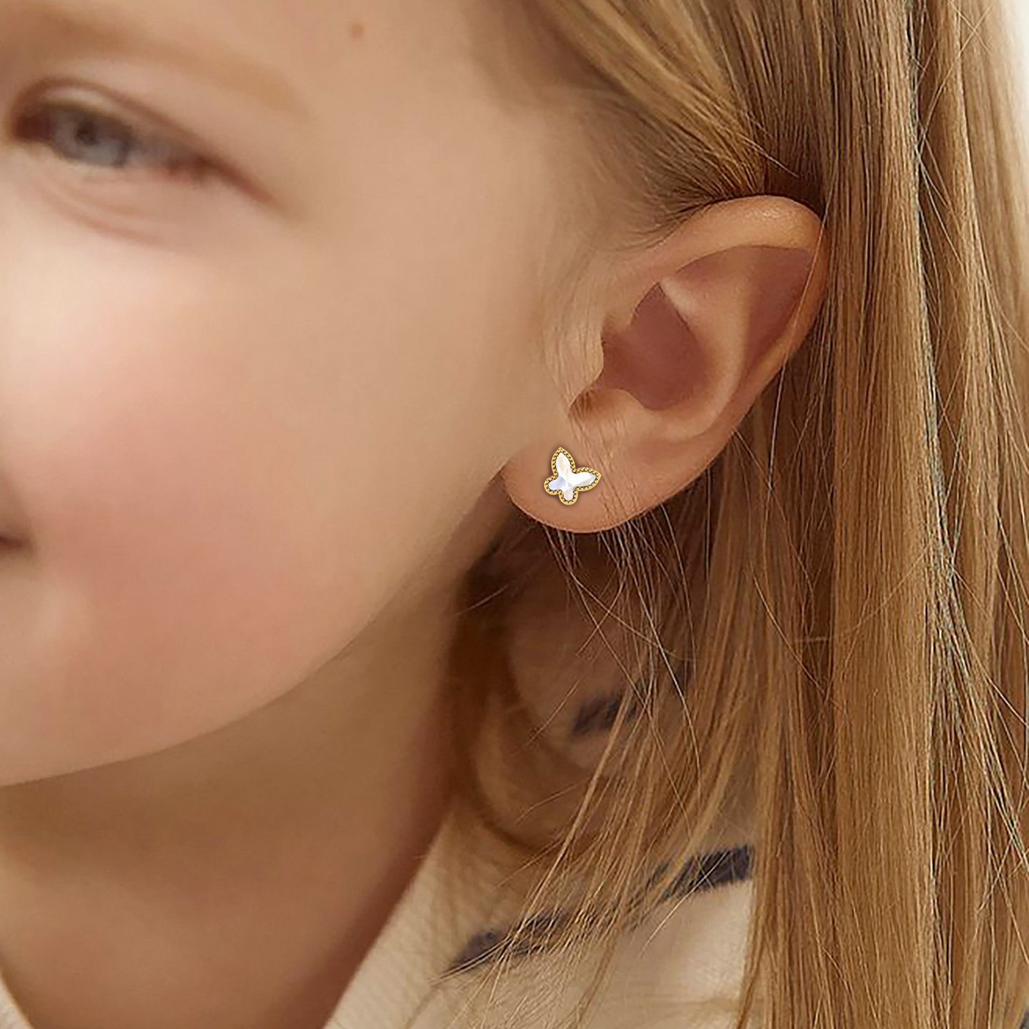 Kids Butterfly Pearls Stud Earrings in 18K Gold - 4 Kids Butterfly Pearls Stud Earrings in 18K Gold - 4