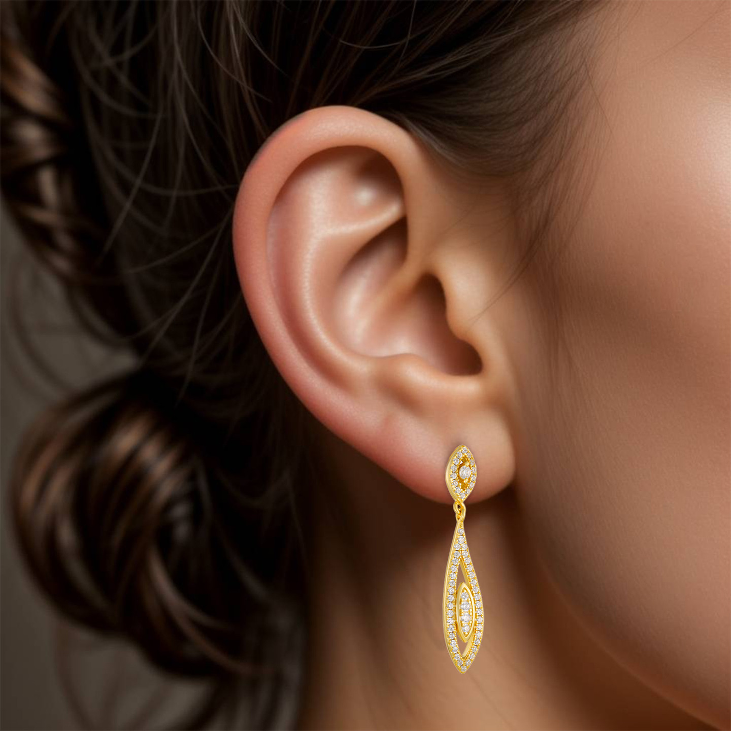 أقراط متدلية مطلية بالذهب ماركيز مزينة بحجر شفاف - 4 أقراط متدلية مطلية بالذهب ماركيز مزينة بحجر شفاف - 4