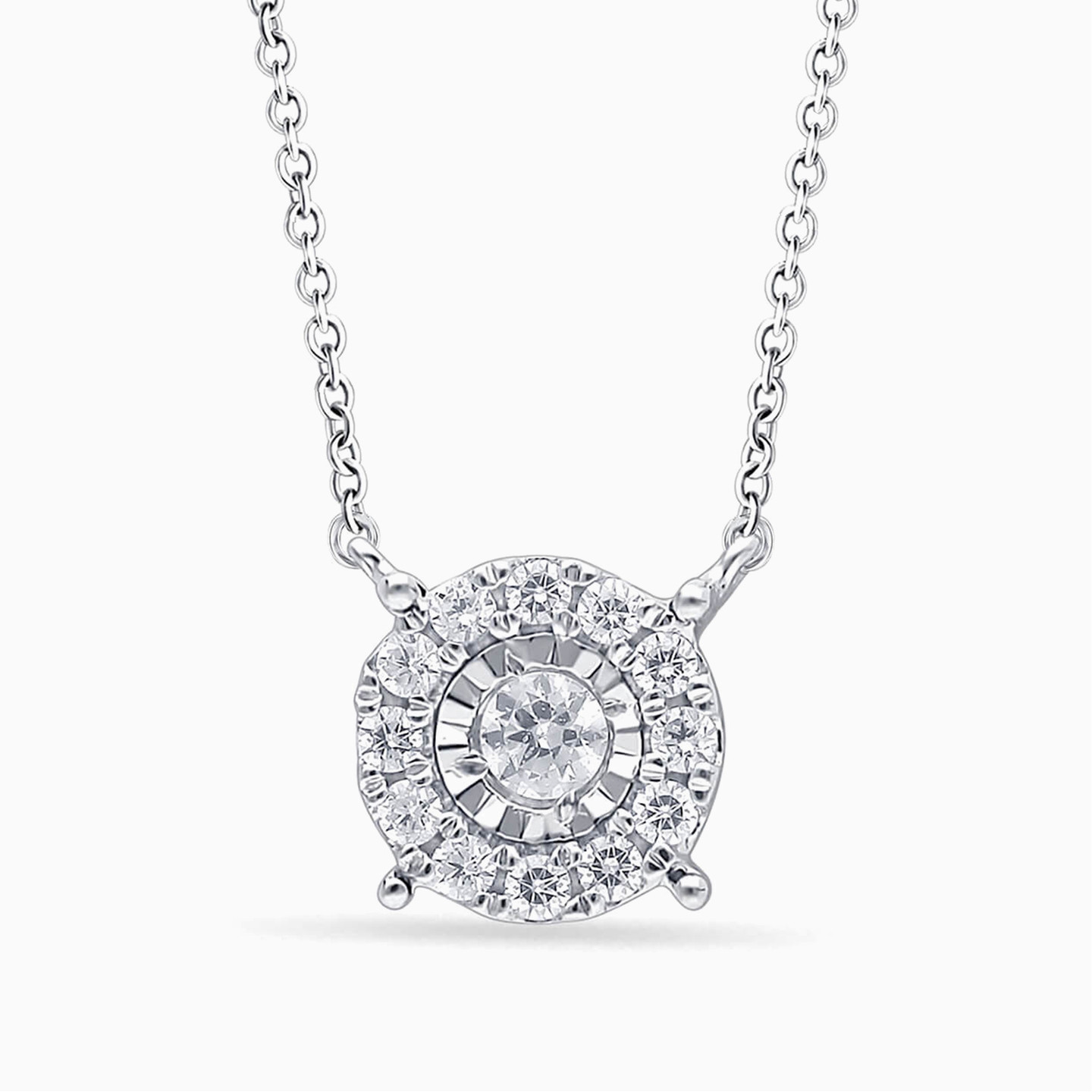 18K Gold Diamond Pendant Necklace